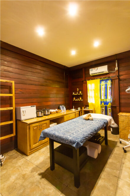 Acacia Spa treatment room